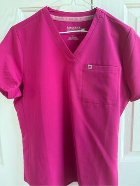 Fabletics scrub set NWOT